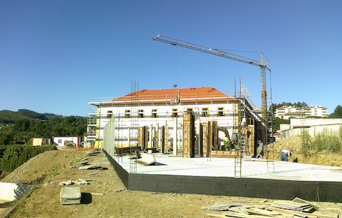 construcao edificio moradia